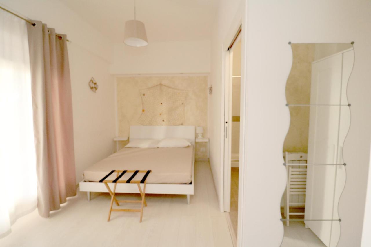 B&B I 100 Passi กาเอตา ภายนอก รูปภาพ
